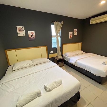 Fresh Hotel Ипох Екстериор снимка