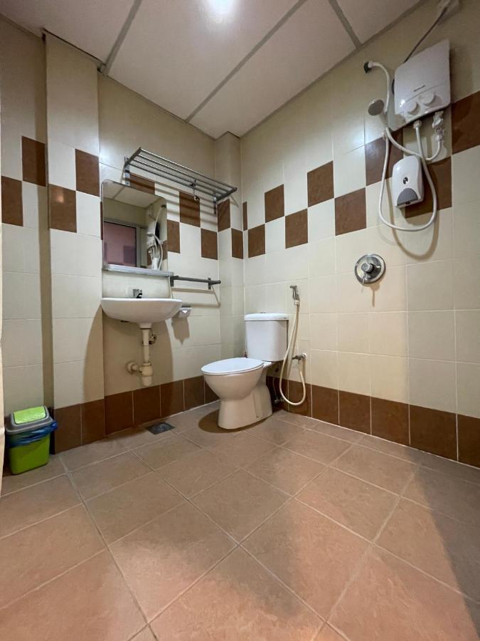 Fresh Hotel Ипох Екстериор снимка