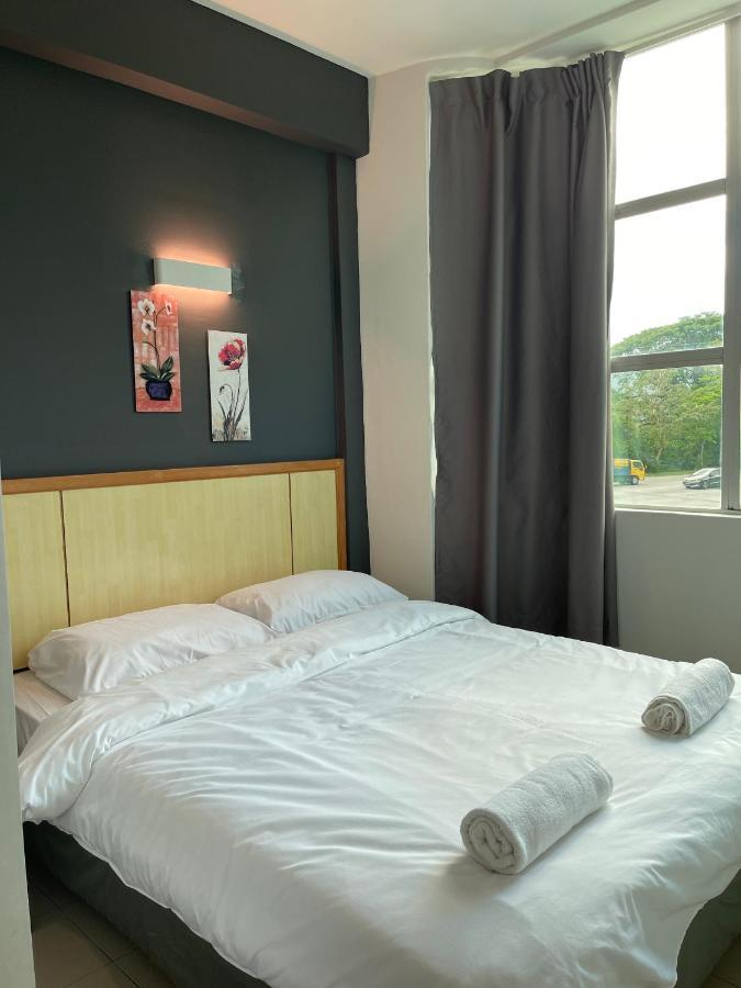 Fresh Hotel Ипох Екстериор снимка