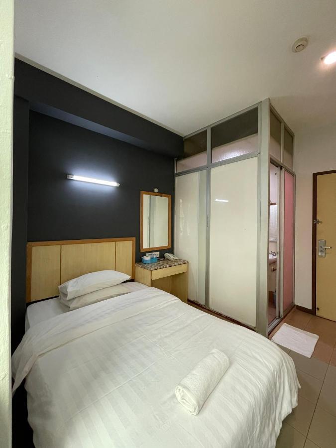 Fresh Hotel Ипох Екстериор снимка