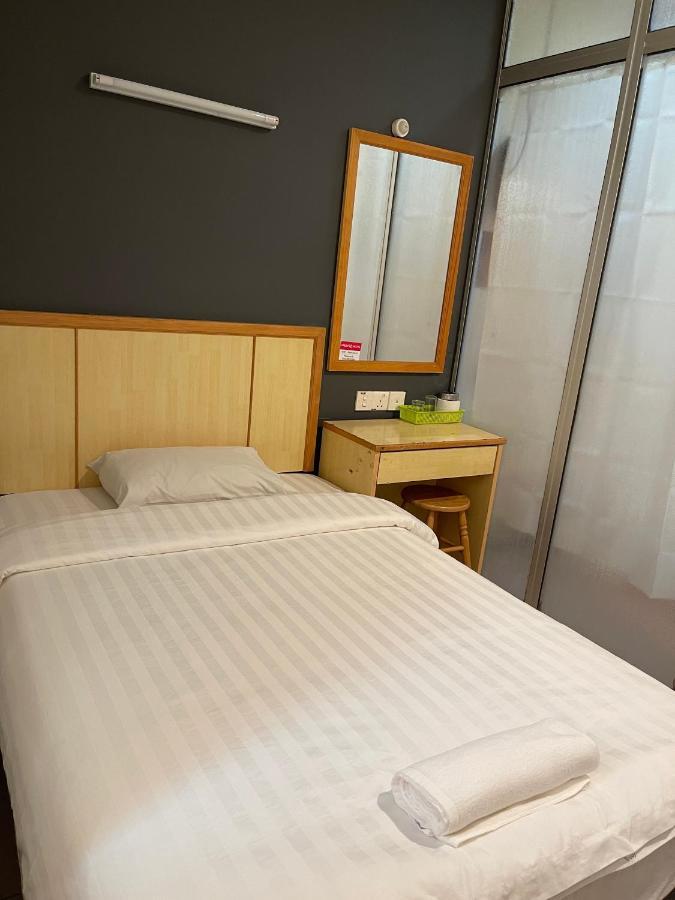 Fresh Hotel Ипох Екстериор снимка