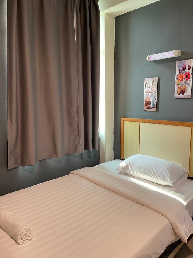 Fresh Hotel Ипох Екстериор снимка