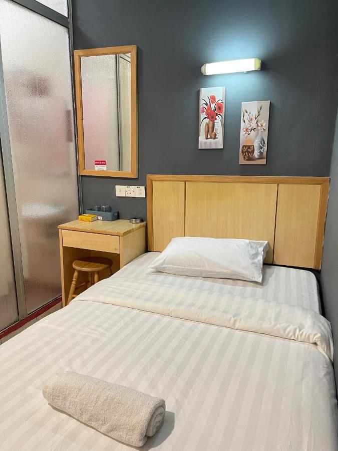 Fresh Hotel Ипох Екстериор снимка