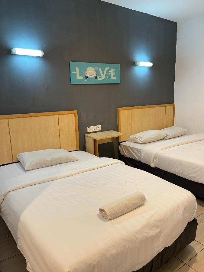 Fresh Hotel Ипох Екстериор снимка