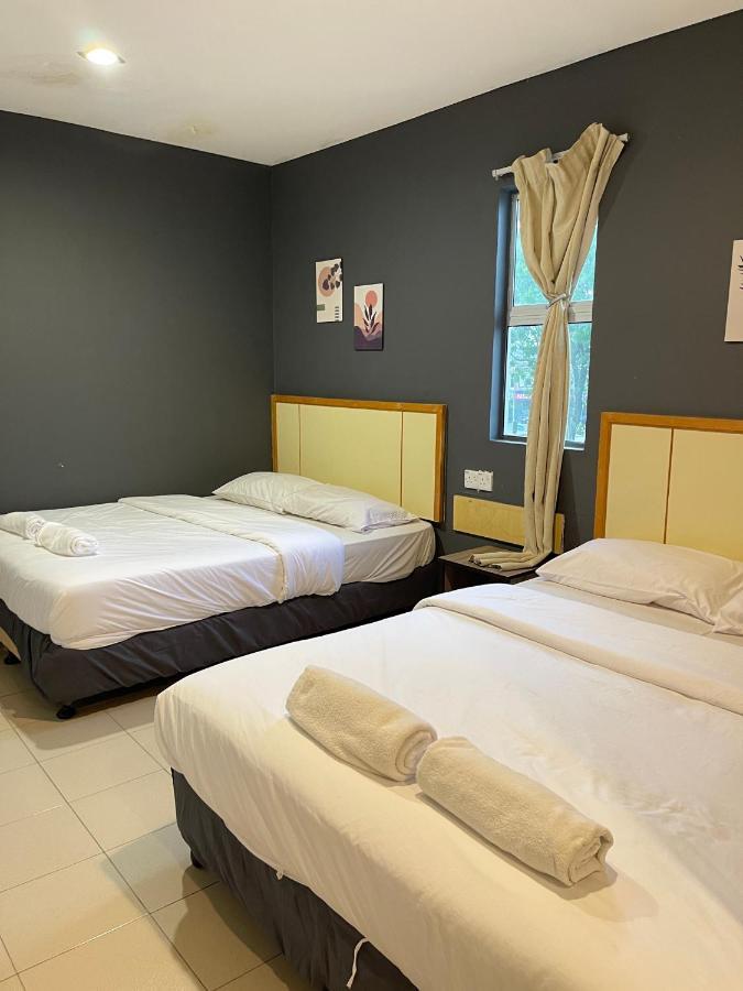 Fresh Hotel Ипох Екстериор снимка