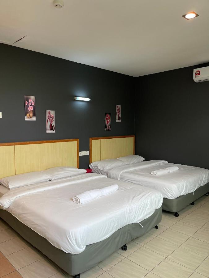 Fresh Hotel Ипох Екстериор снимка